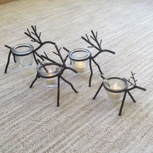 Set of 4 Metal Reindeer Elk Tea Light Candle Votive Holders